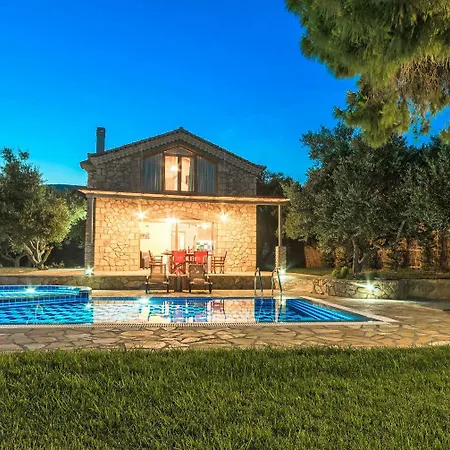 Tireda Tria Villa