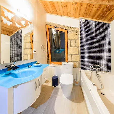 Tireda Tria Villa
