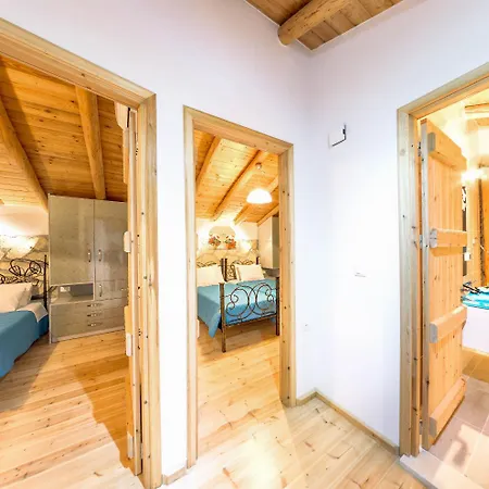Tireda Tria Villa Marathias (Zakynthos)