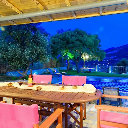 Tireda Tria Villa